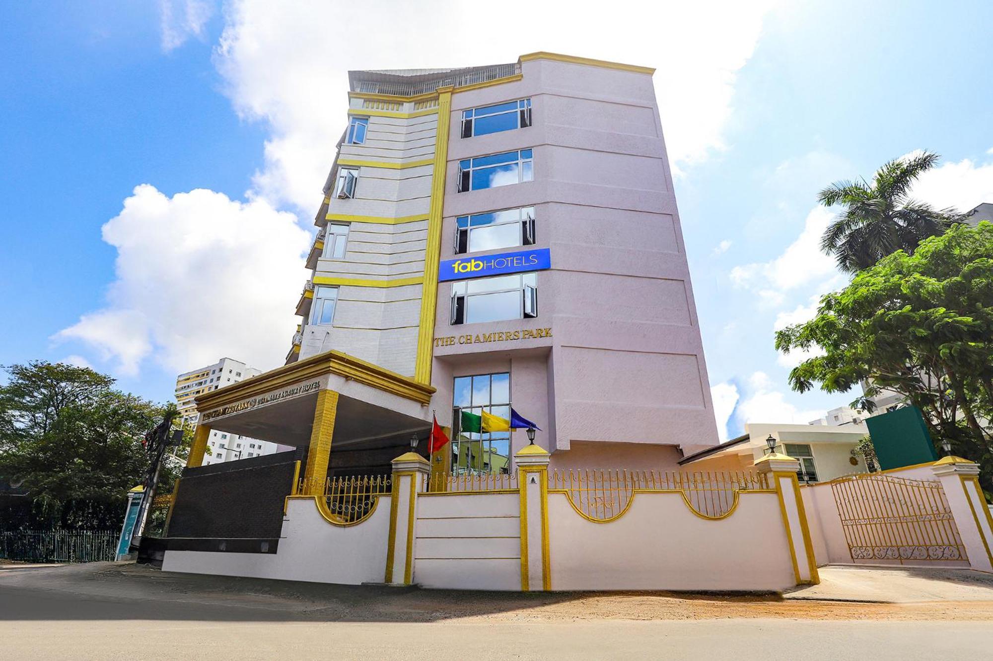 Fabhotel Chamiers Park - Nandanam Csennai Kültér fotó